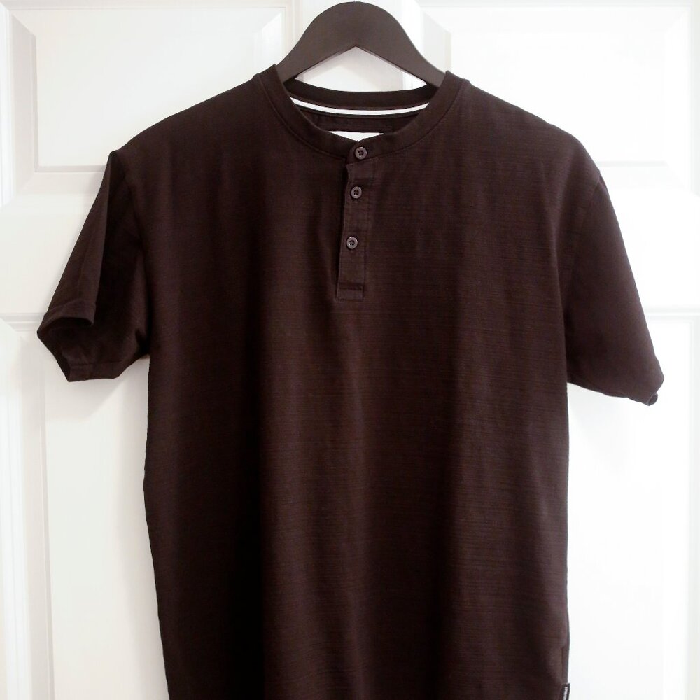 William Rast Short Sleeve 3-Button Henley - Black - M